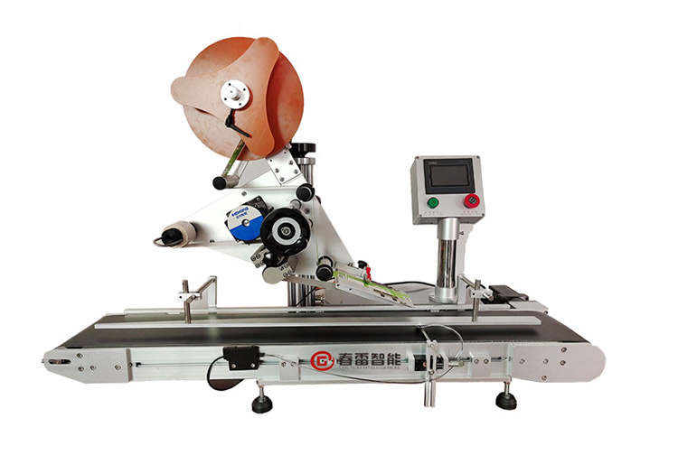 Дали вреди да се купи работната површина целосно автоматска машина за рамно етикетирање? Целосна анализа на предностите и недостатоците!